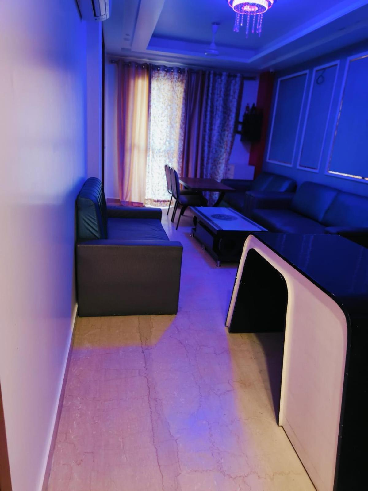 Vinanda Home Stay New Delhi Buitenkant foto